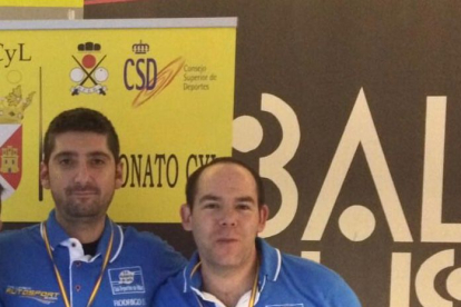 Brezzo y Pardo con sus respectivas medallas. HDS
