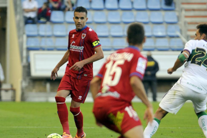 Julio Álvarez dejaba al Numancia como cuarto clasificado, a un punto del ascenso directo, y diez jornadas después los rojillos son decimosegundos.-Diego Mayor