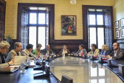 Imagen de la reunión de la Mesa del Parlament.-FERRAN SENDRA