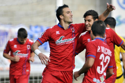 El Numancia lograba ante la Ponferradina su tercera victoria de la temporada.-Diego Mayor