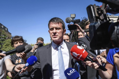 Manuel Valls llega a la Asamblea Nacional, el pasado 19 de junio.-CHRISTOPHE PETIT TESSON