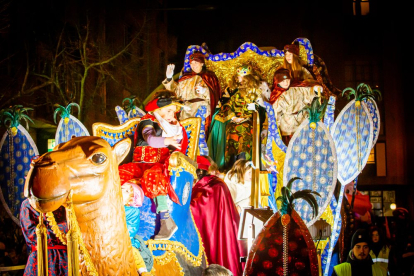 Cabalgata de los Reyes Magos en Soria. MARIO TEJEDOR (26)