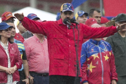 Nicolás Maduro en un acto político el pasado 24 de marzo en Caracas.-AP / ARIANA CUBILLOS