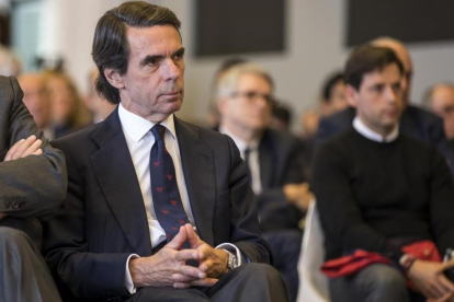 José María Aznar, en la clausura de un foro de la FAES en València-/ MIGUEL LORENZO