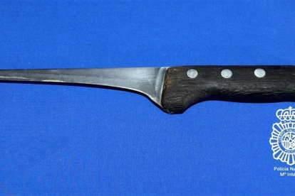 Cuchillo con el que realizaba las amenazas-- EUROPA PRESS