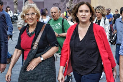 Las alcaldesas de Barcelona, Ada Colau, y de Madrid, Manuela Carmena-FERRAN SENDRA