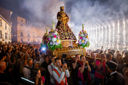 Bajada de Jesús Nazareno en las fiestas de Almazán. MARIO TEJEDOR (46)
