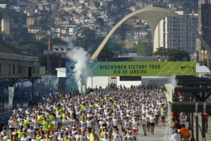 Un maratón de mujeres celebrado en el Sambódromo de Río el paso mes de abril.-