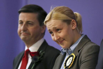 Mhairi Black, sonriendo tras conocer su victoria.-Foto:   David Cheskin / AP / DAVID CHESKIN