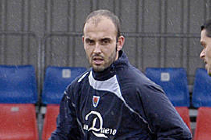 Dani López en el entrenamiento de ayer. / A. Martínez-