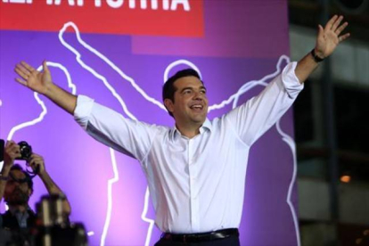Alexis Tsipras, este viernes en el mitin de cierre de campaña.-AP / LEFTERIS PITARAKIS
