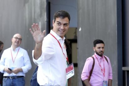 Pedro Sánchez, a su llegada al congreso del PSOE.-DAVID CASTRO