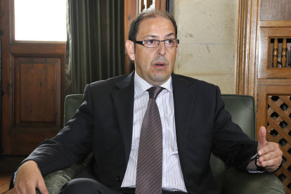 José Manuel Sánchez Siscart. VALENTÍN GUISANDE-