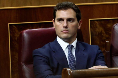 El líder de Ciudadanos, Albert Rivera, en el debate de investidura.-EFE / KIKO HUESCA