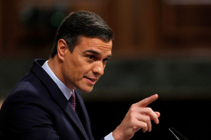El candidato a la Presidencia del Gobierno, Pedro Sánchez, responde al presidente del PP, Pablo Casado.-EFE