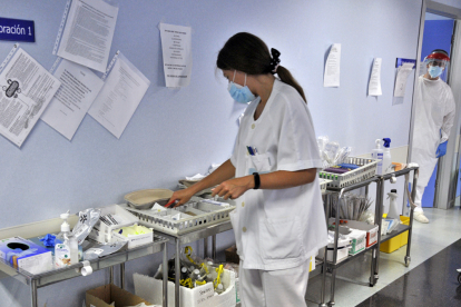 Enfermeras en el Hospital Santa Bárbara. VALENTÍN GUISANDE