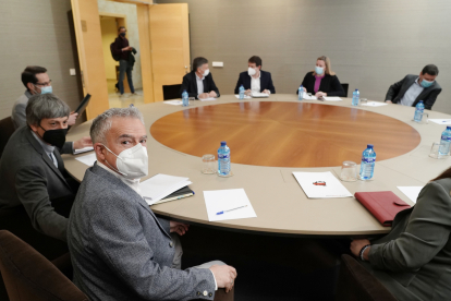 El primer encuentro entre PP y Soria Ya se celebró el 26 de febrero en Valladolid. ICAL