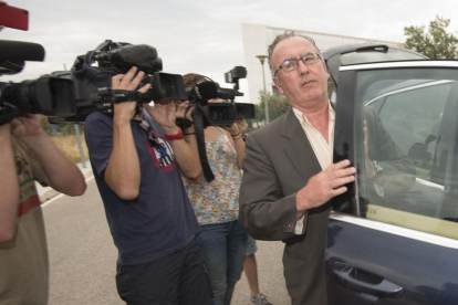Josep Manel Bassols, a la salida del juzgado de El Vendrell, el pasado julio.-JOAN REVILLAS