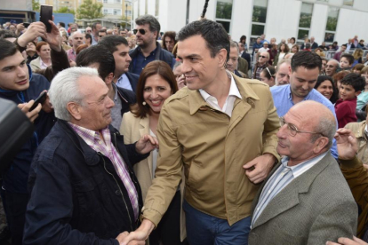 El candidato a presidente del gobierno, Pedro Sánchez, asistió a un acto del PSOE en Burgos-ICAL