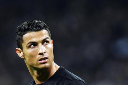 Cristiano Ronaldo, durante el partido del Madrid ante el Tottenham, en Wembley.-/ EFE / ANDY RAIN