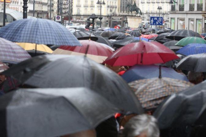 Concentración de pensionistas frente al Ministerio de Hacienda, Madrid.-DAVID CASTRO
