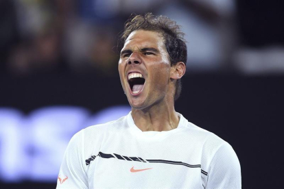 El tenista español Rafael Nadal celebra su pase a las semifinales del Abierto de Australia-