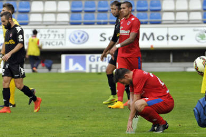 El Numancia ofreció dos caras bien diferentes ante el Girona. / Diego Mayor-