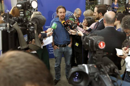 El secretario general de Podemos, Pablo Iglesias, este miércoles, en Estrasburgo.-EFE / J. J. GUILLÉN
