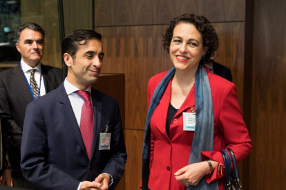 La ministra de Trabajo española, Magdalena Valerio, a su llegada al Consejo de Política Social en Luxemburgo.-JULIEN WARNAND (EFEEPA)