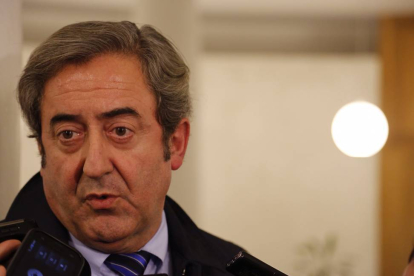 El fiscal jefe de la audiencia nacional Javier Zaragoza imparte la conferencia titulada: 'El terrorismo internacional : estado actual y respuesta legal' en la Usal-Ical
