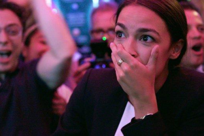 Alexandria Ocasio-Cortez, en una escena del documental A la conquista del Congreso.-NETFLIX