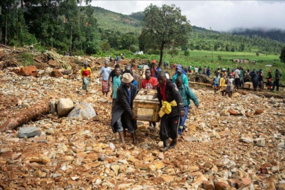 El paso del ciclón Idai en Mozambique provoca la muerte de 162 personas.-AFP / ZINYANGE AUNTONY