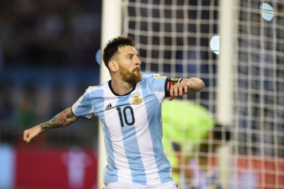Leo Messi celebrando un gol con la selección Argentina-EITAN ABRAMOVICH (AFP)