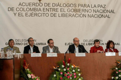 El Gobierno de Colombia y el ELN iniciarán diálogos de paz el 27 octubre en Ecuador.-EFE / CRISTIAN HERNÁNDEZ