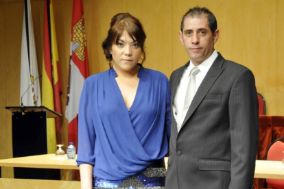 Francisco Javier Viñarás y Mónica Sanz, de Santiago.