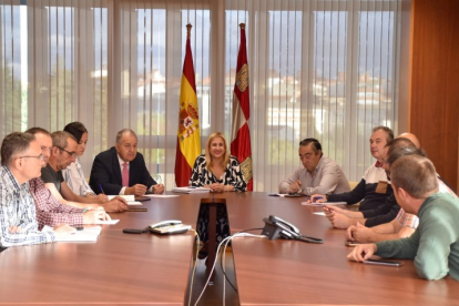 Reunión del Consejo Provincial Agrario de Soria. HDS