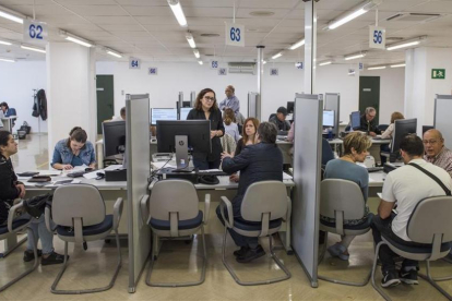 Oficinas de la Agencia Tributaria. /-FERRAN SENDRA