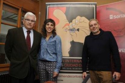 Representantes de Ayuntamiento de Soria y de la Fundación Científica de Caja Rural presentaron hoy, en el marco del Certamen Internacional de Cortos que arranca este fin de semana, cuatro nuevos premios vinculados a la Dieta Mediterránea.