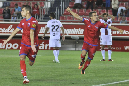 El Numancia ofreció una imagen notable en el primer encuentro de la temporada ante un Huesca inferior, especialmente en lo físico.-Daniel Rodríguez