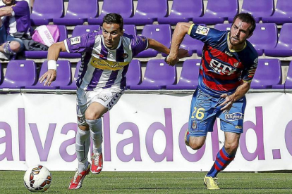 Óscar Díaz en el encuentro del curso pasado entre el Valladolid y el Llagostera celebrado en Zorrilla.-Miguel Ángel Santos