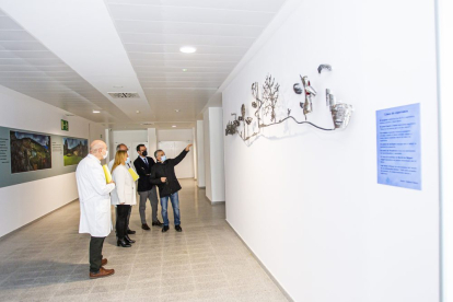 Visita a las instalaciones del nuevo hospital Santa Bárbara - MARIO TEJEDOR (3)_resultado