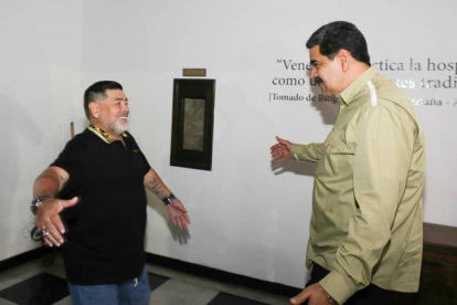 Maradona viajó desde Argentina para dar su apoyo a Nicolás Maduro.-TWITTER