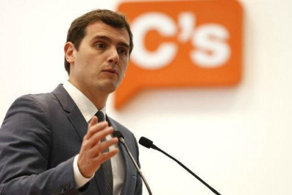 Rueda de prensa de Albert Rivera en la sede de Ciudadanos.-JUAN MANUEL PRATS