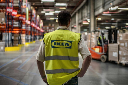 Almacen de Ikea en Francia-AFP// JEFF PACHOUD