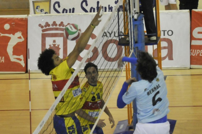 Elvis dará un salto de calidad al bloqueo del Río Duero para la próxima temporada.-María Ferrer