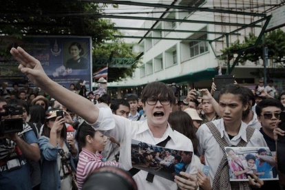 Activistas contrarios al primer ministro se concentran en las calles para protestar por los abusos policiales.-Foto: AFP / NICOLAS ASFOURI