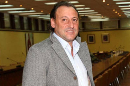 Fermín Cacho ya es candidato a la presidencia de la Federación.-