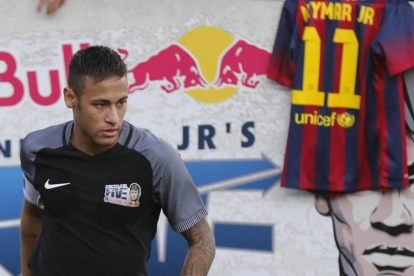 Neymar, en un acto en Brasil.-EFE / S. MOREIRA