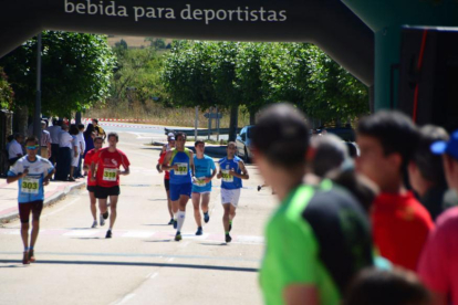 El Cross Popular de Abejar es la prueba atlética decana de las que se organizan en la provincia de Soria .-Diego Mayor