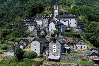 Corippo, el pueblo más pequeño de Suiza.-EL PERIÓDICO